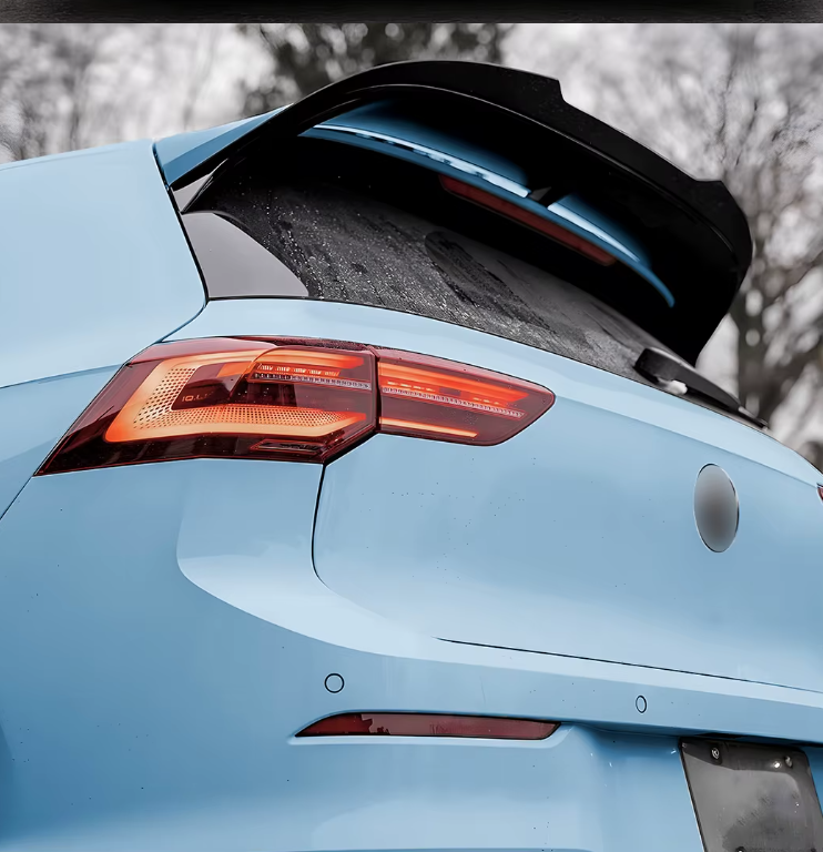 Volkswagen Golf 8R Spoiler – Glanszwart / Carbon Look